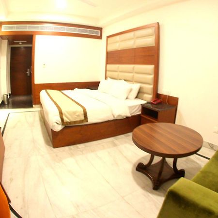 Hotel Ambica Katra Katra  Extérieur photo