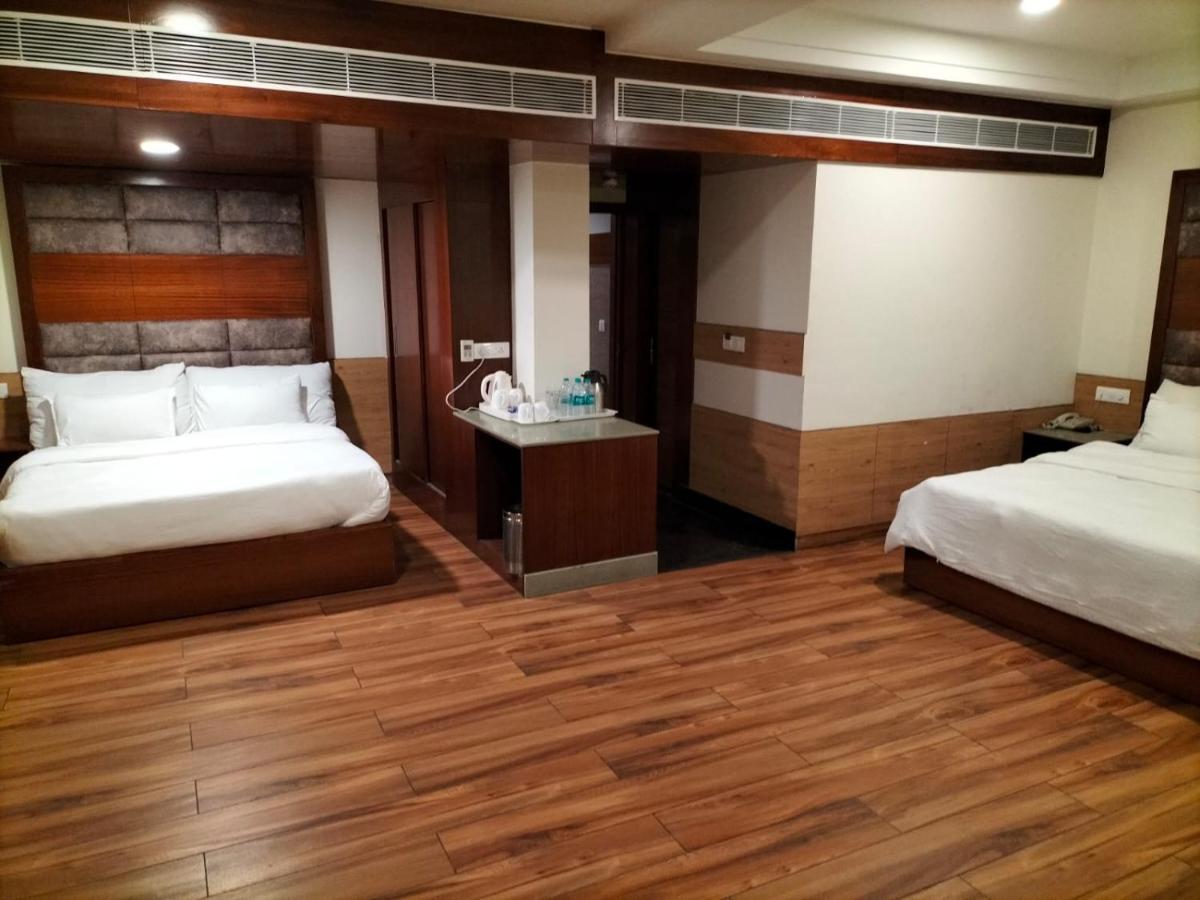 Hotel Ambica Katra Katra  Extérieur photo
