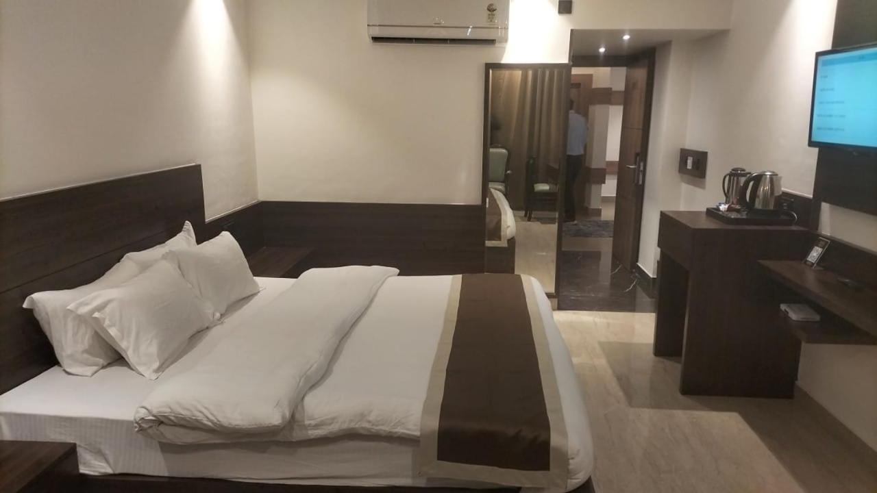 Hotel Ambica Katra Katra  Extérieur photo