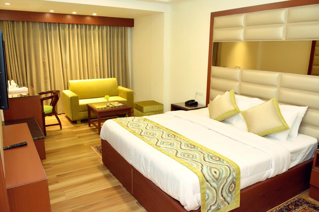 Hotel Ambica Katra Katra  Extérieur photo